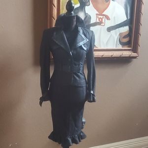 Stunning genuine  leather trim tailored suit